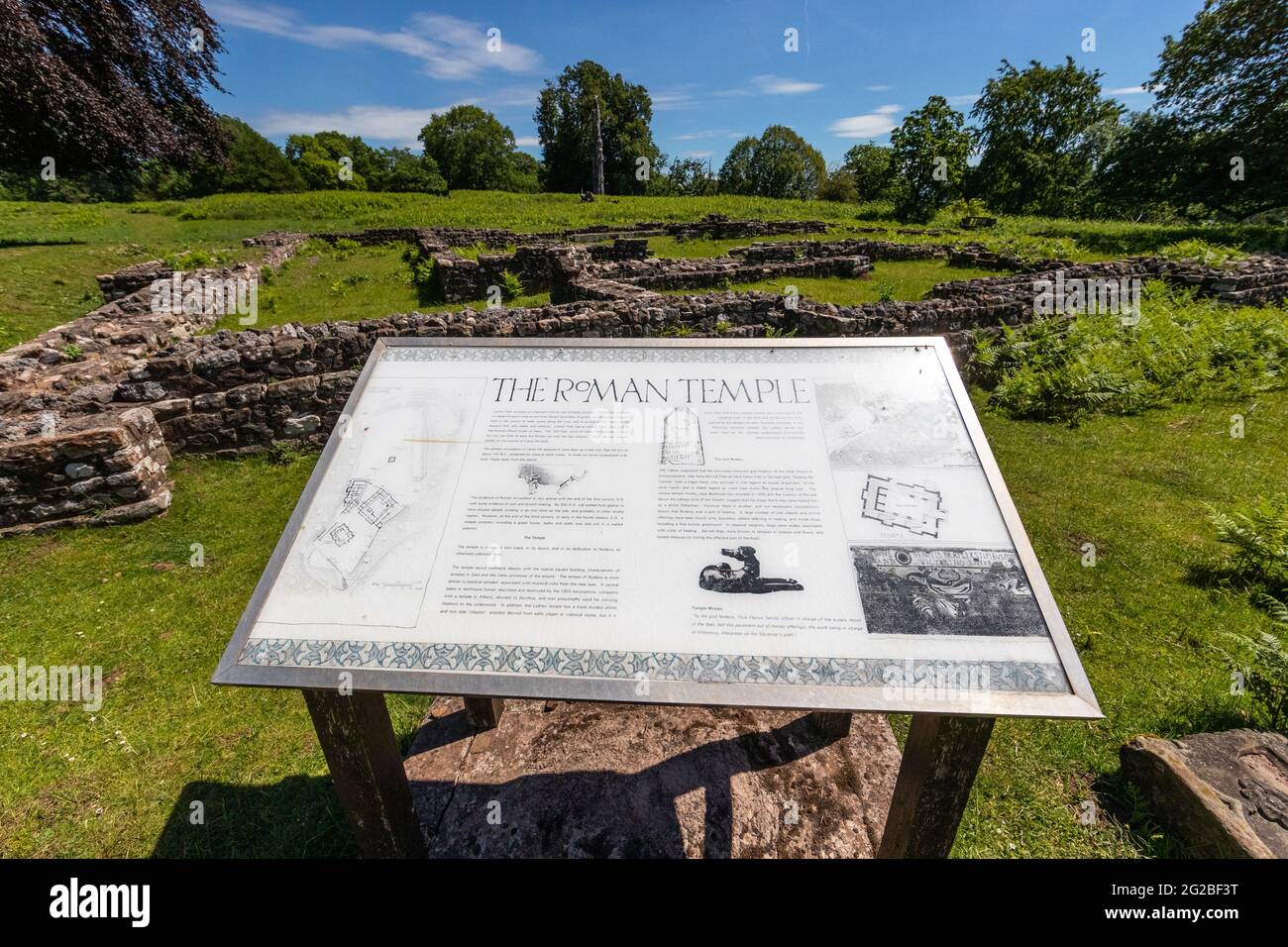 Site de temple romain et de bain à Lydney Camp, Lydney Park, Gloucestershire. Archéologie au-dessus du sol. Banque D'Images