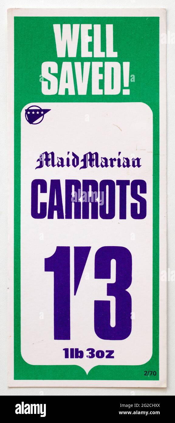 Étiquettes d'affichage des prix de la publicité des magasins des années 1970 - les carottes Mariales Maid Banque D'Images