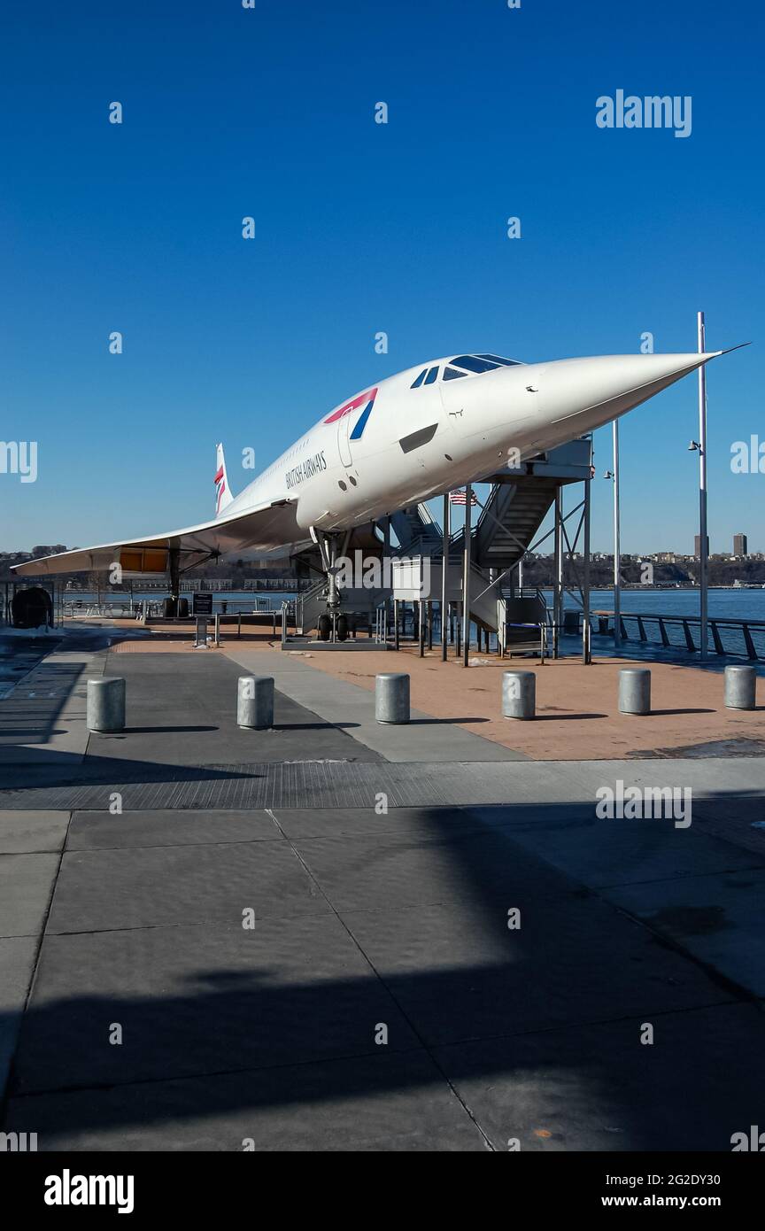 British Airways Concorde, un avion passager supersonique exposé au musée Intrepid Sea, Air and Space de New York. Banque D'Images