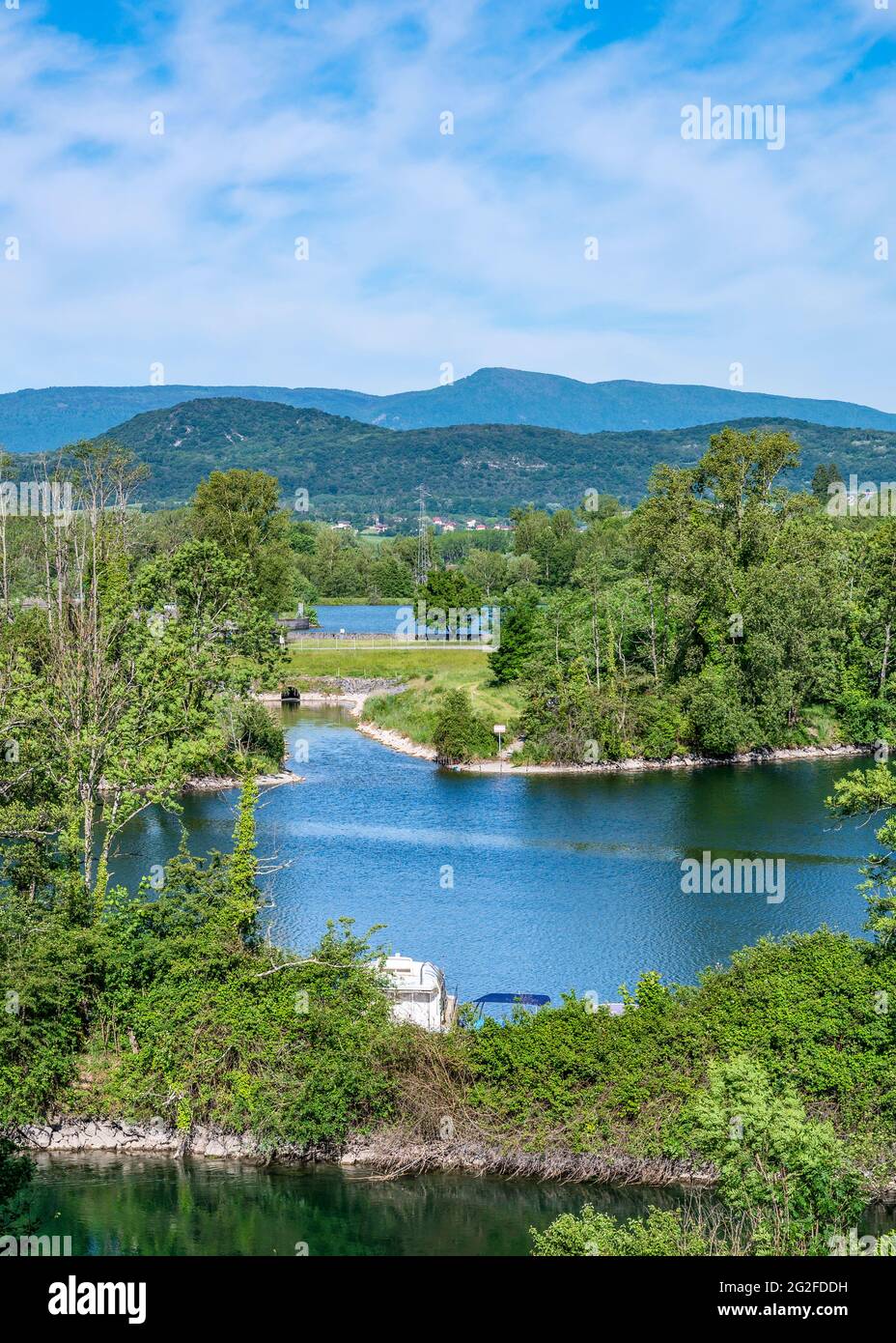 Le village de Chanaz est situé à l'entrée du Canal de Savières, reliant le Rhône au Lac du Bourget. Banque D'Images