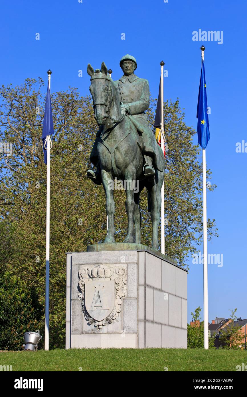 Monument équestre du roi Albert I (1875-1934) de Belgique à Namur, Belgique Banque D'Images