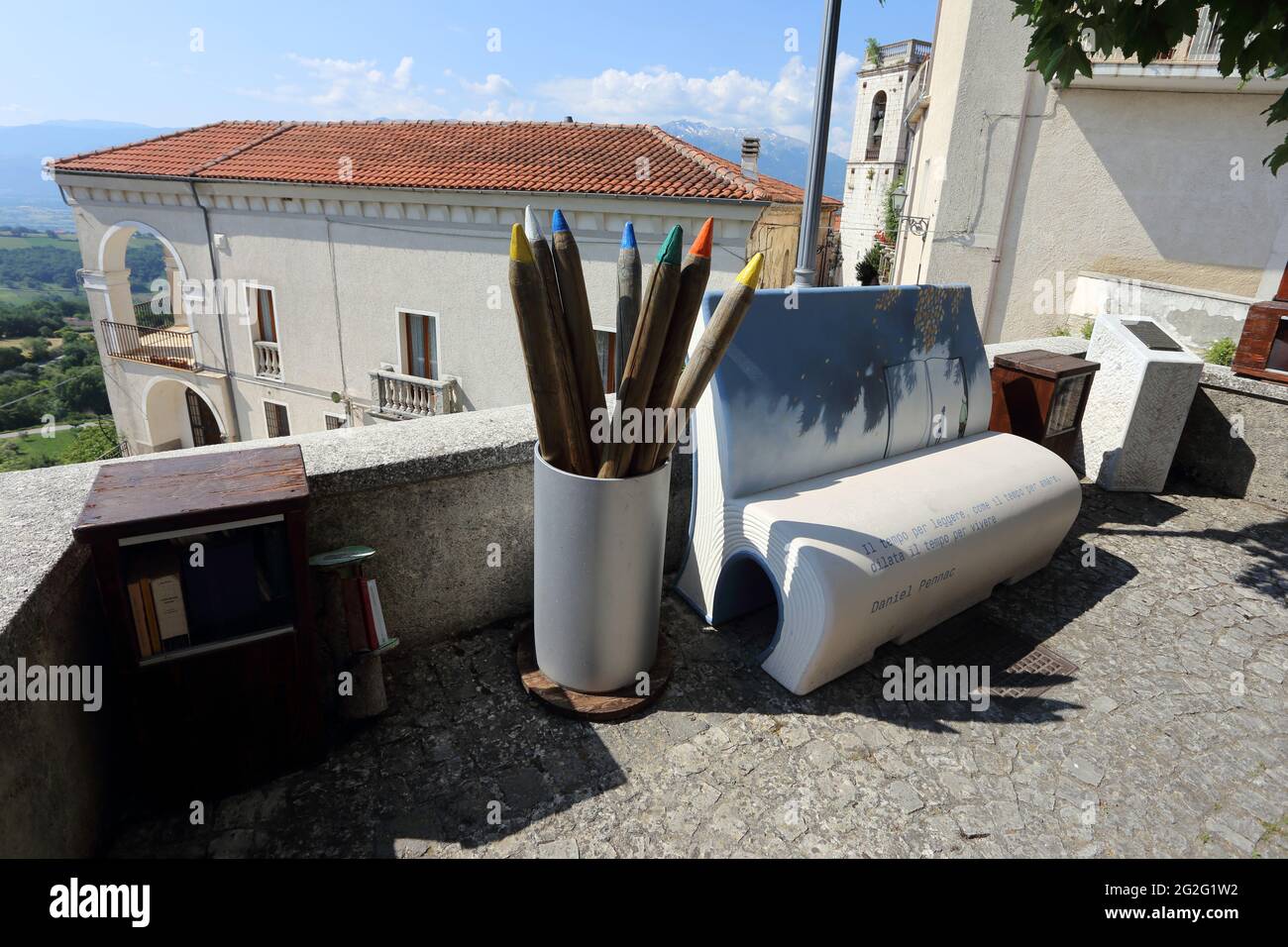 Macchiagodena - Molise - Provincia di Isernia - la terrazza della Lettura Banque D'Images
