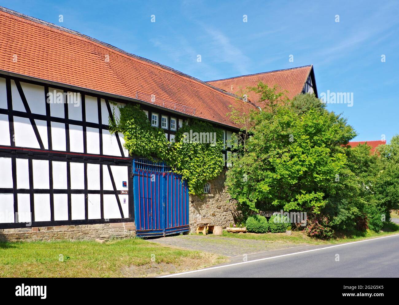 Europe, Allemagne, Hesse, arrière-pays, réserve naturelle de Lahn-Dill-Bergland, Gladenbach, ferme de 'Merjehop' à Weitershausen Banque D'Images