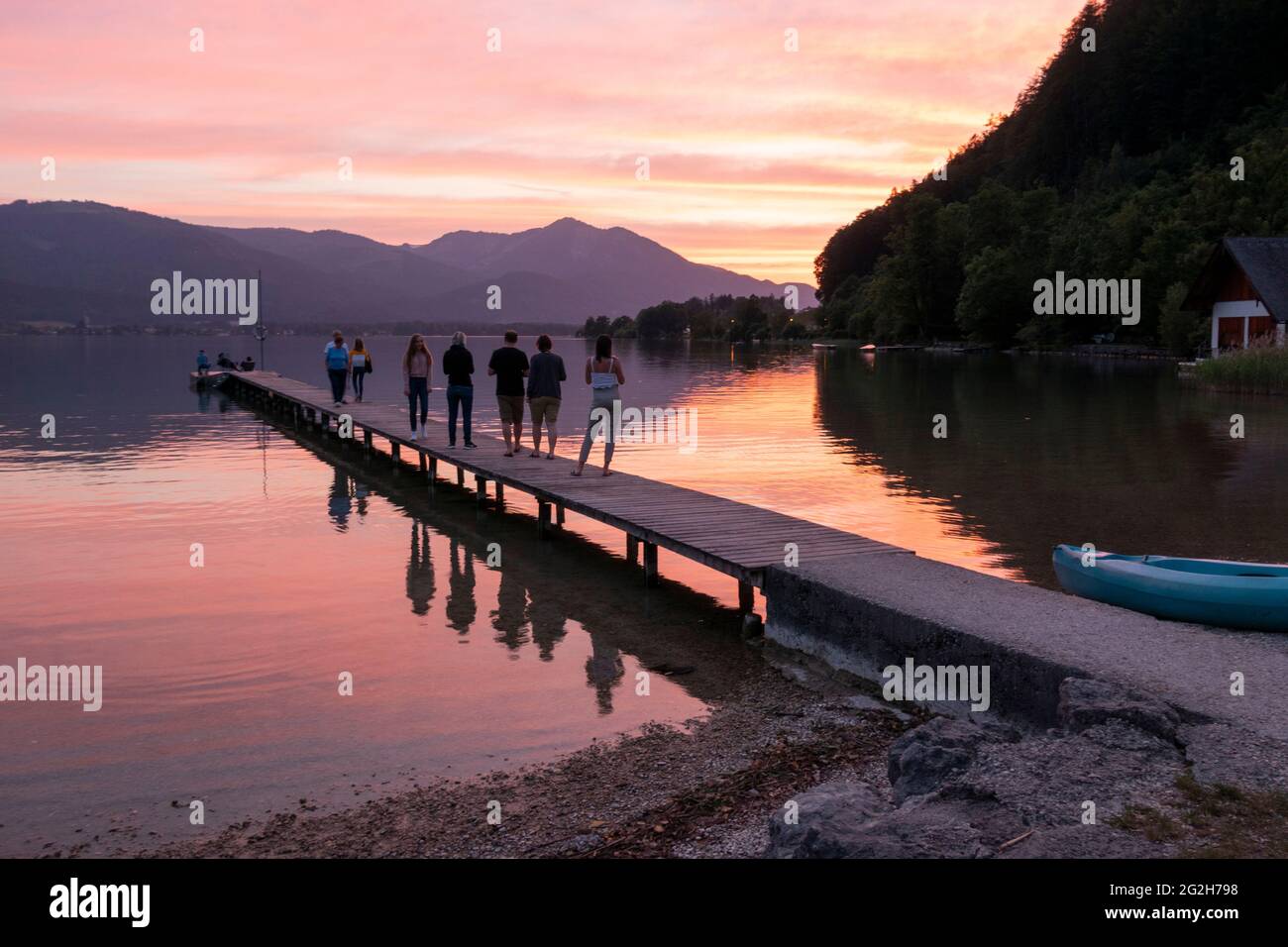 Jetée, Wolfgangsee au coucher du soleil, Salzburger Land, Autriche Banque D'Images