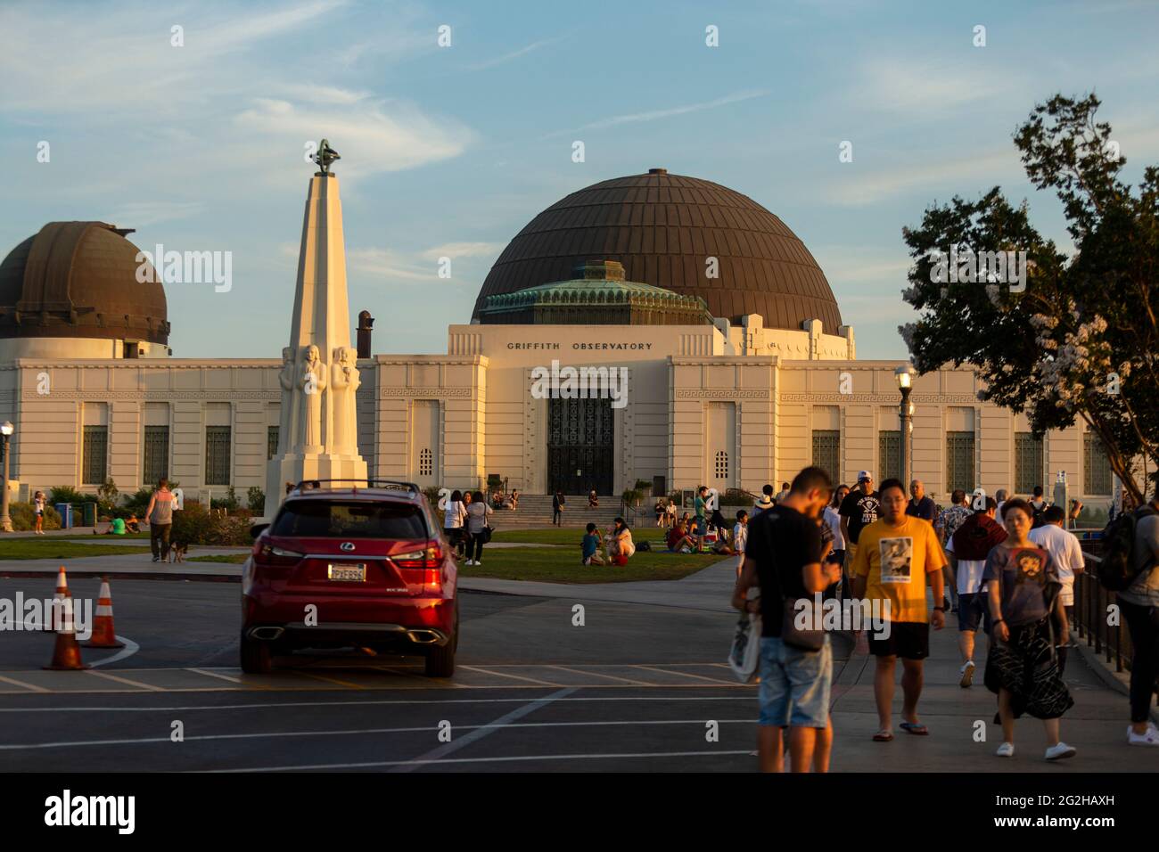 Célèbre bâtiment du musée de l'observatoire Griffith sur les collines d'Hollywood à Los Angeles, Californie, États-Unis Banque D'Images