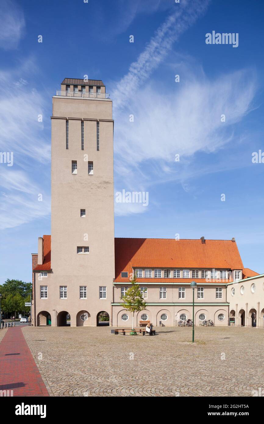 Tour d'eau, hôtel de ville, Art Nouveau, Delmenhorst, Basse-Saxe, Allemagne, Europe Banque D'Images