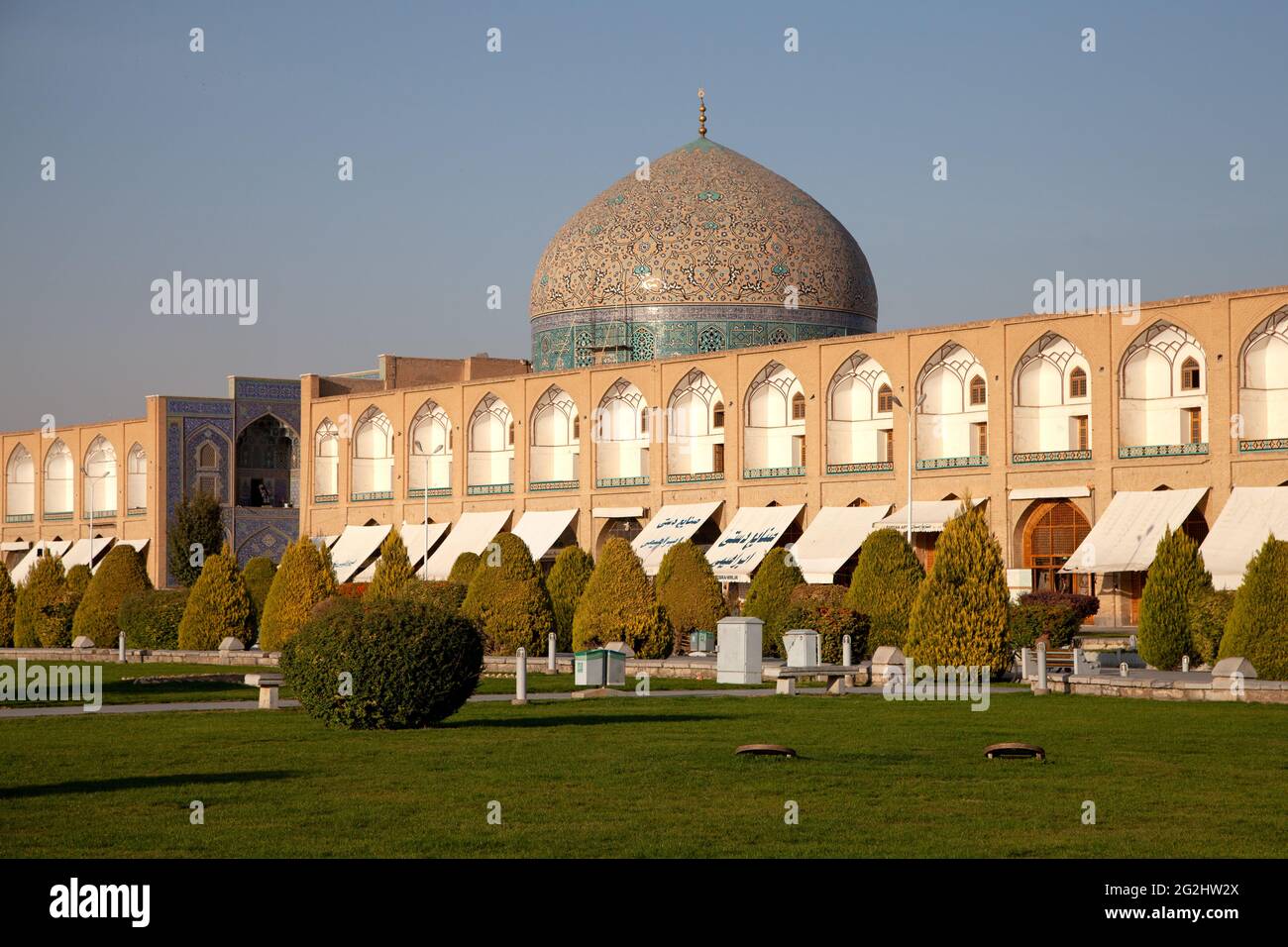 Mosquée Sheikh Lotfollah sur la place Naghe Jahan à Isfahan, Iran Banque D'Images