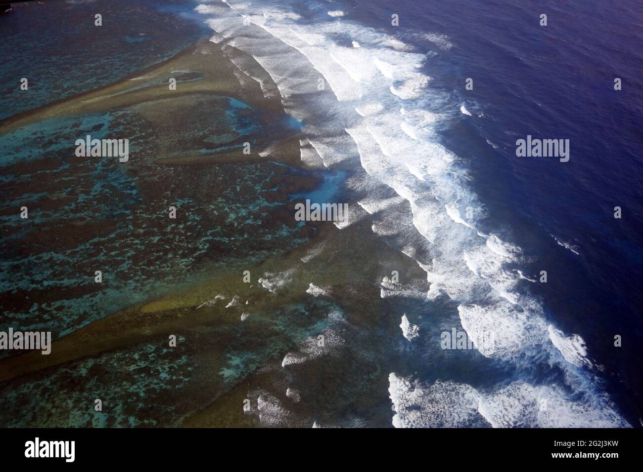 Vue aérienne du bord du récif de la lagune, île Lord Howe, Nouvelle-Galles du Sud, Australie Banque D'Images