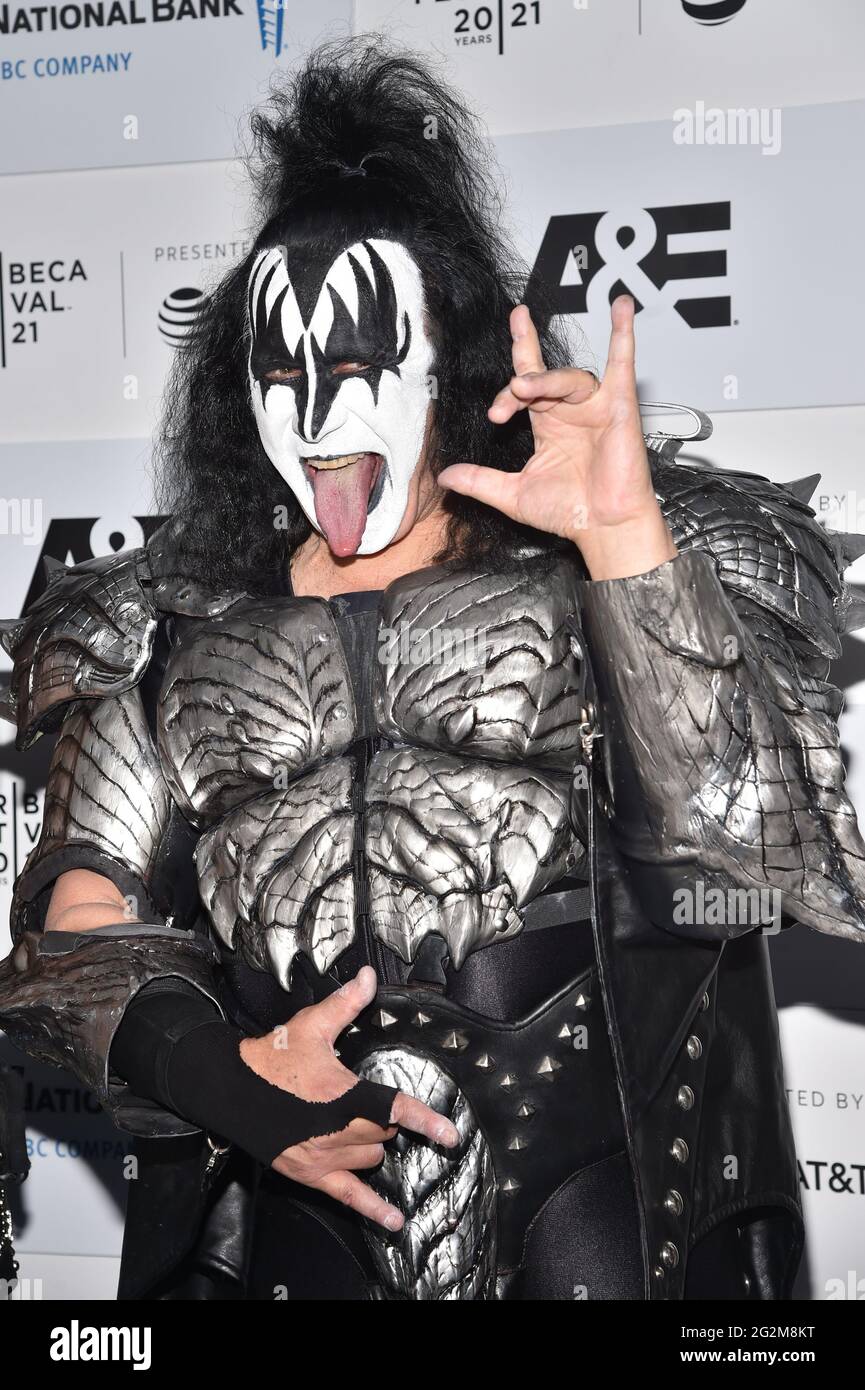 New York, New York, États-Unis. 11 juin 2021. Gene Simmons of KISS assistez à la projection du Tribeca Festival 2021 de 'Biographie: KISStory' à la batterie le 11 juin 2021 à New York. Crédit : John Palmer/Media Punch/Alamy Live News Banque D'Images