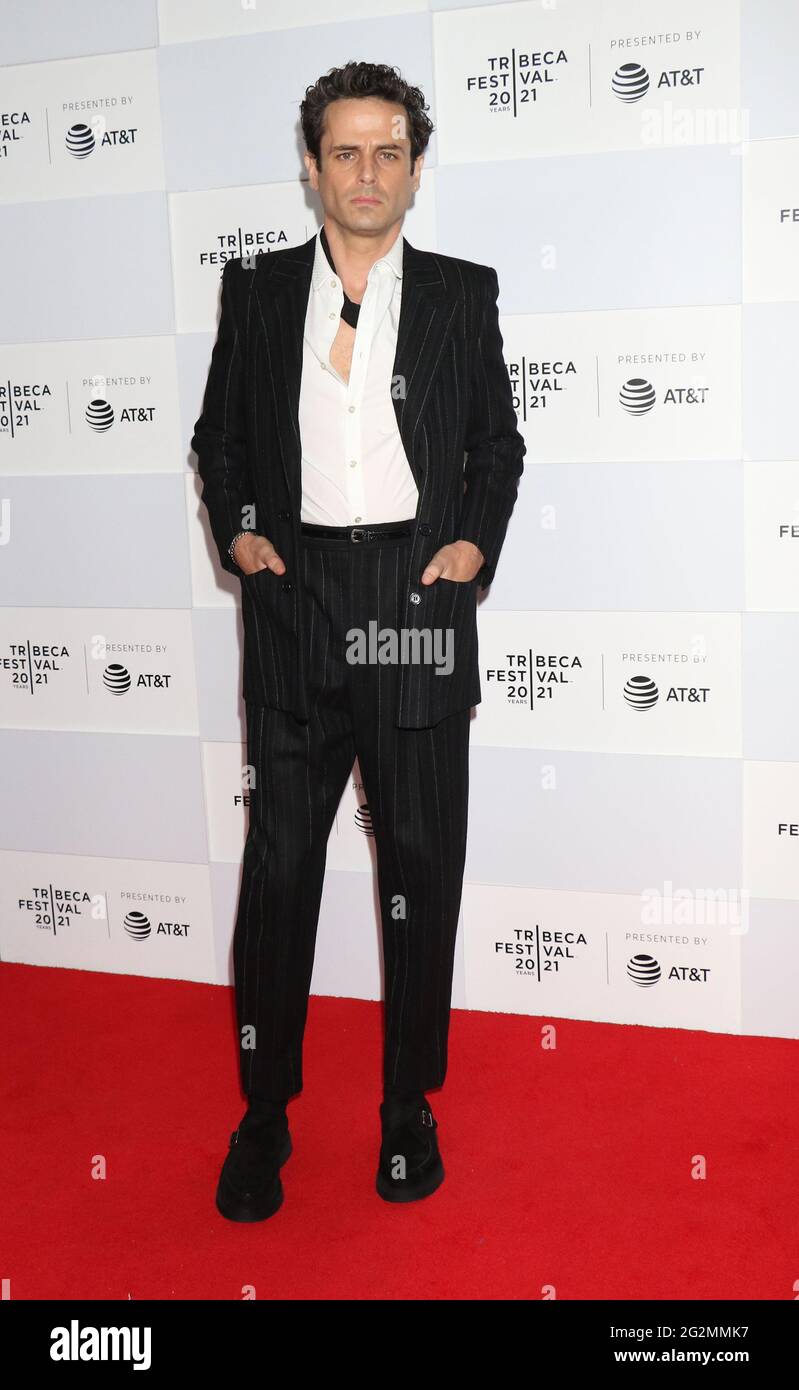 New York, NY, États-Unis. 11 juin 2021. Luke Kirby au 2021Tribeca film Festival première mondiale de No Man of God au Pier 76 dans Hudson River Park à New York le 11 juin 2021 crédit: RW/Media Punch/Alamy Live News Banque D'Images