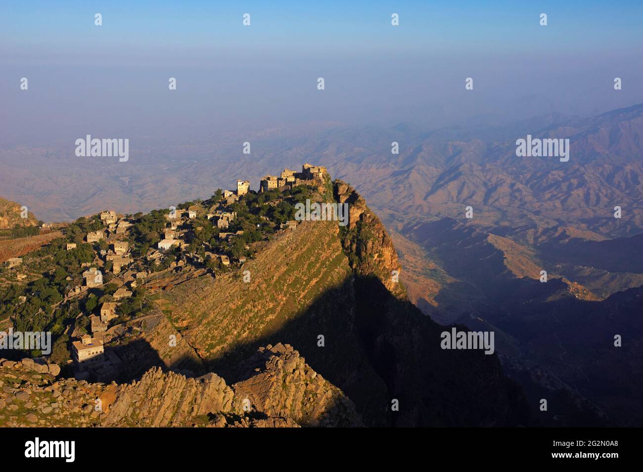 Le Yémen, montagnes centrales, village autour de Al Mahwit. Banque D'Images