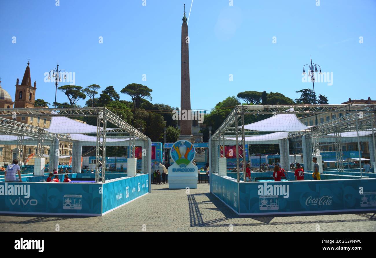 Inauguration du Festival de l'UEFA, ensemble d'initiatives liées à l'Euro 2020 qui se tiendra à Rome. Piazza del Popolo fulcrum de la zone des fans Banque D'Images