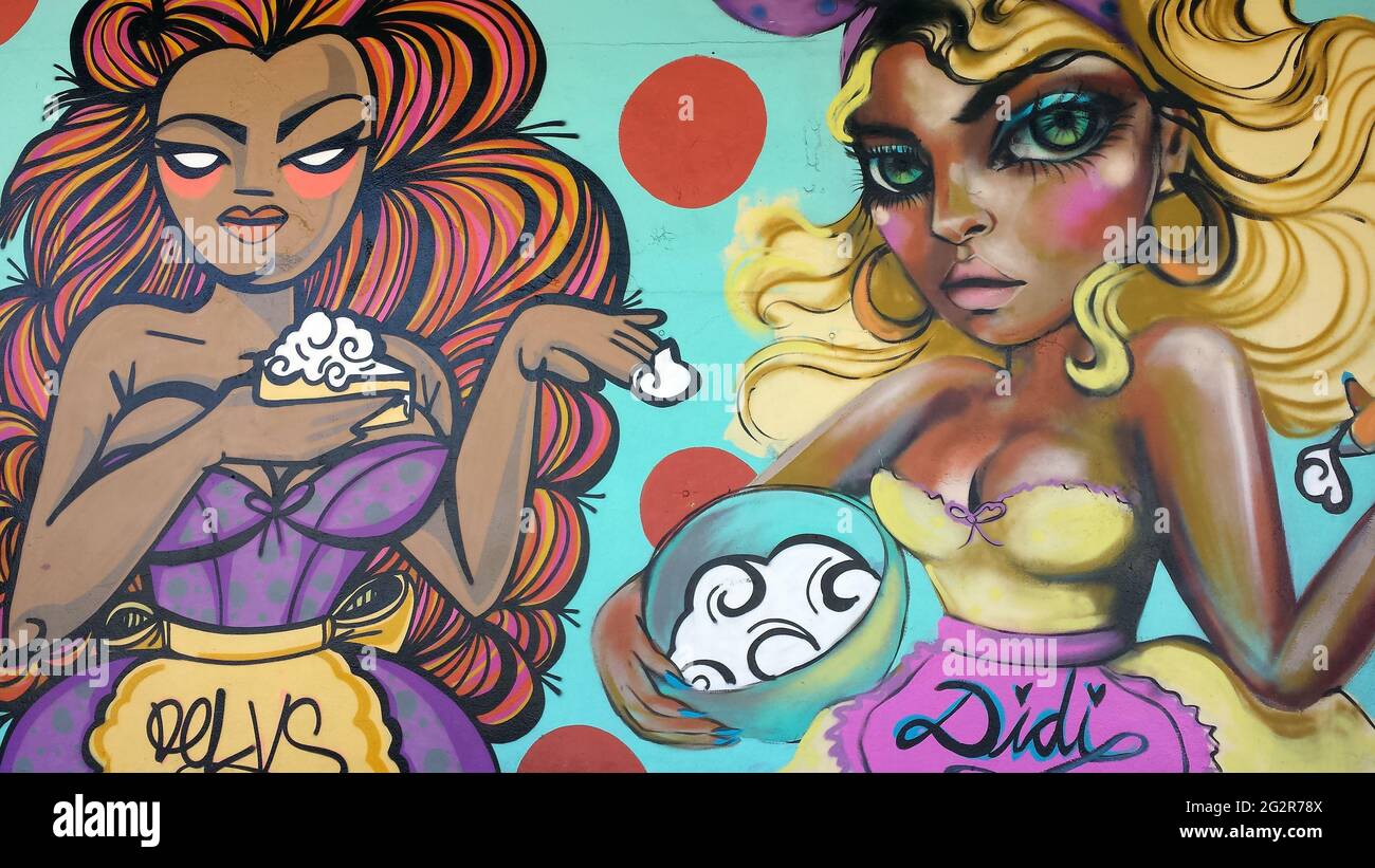Murale colorée de deux femmes sur le mur du bâtiment, Little Havana, Miami, Floride Banque D'Images