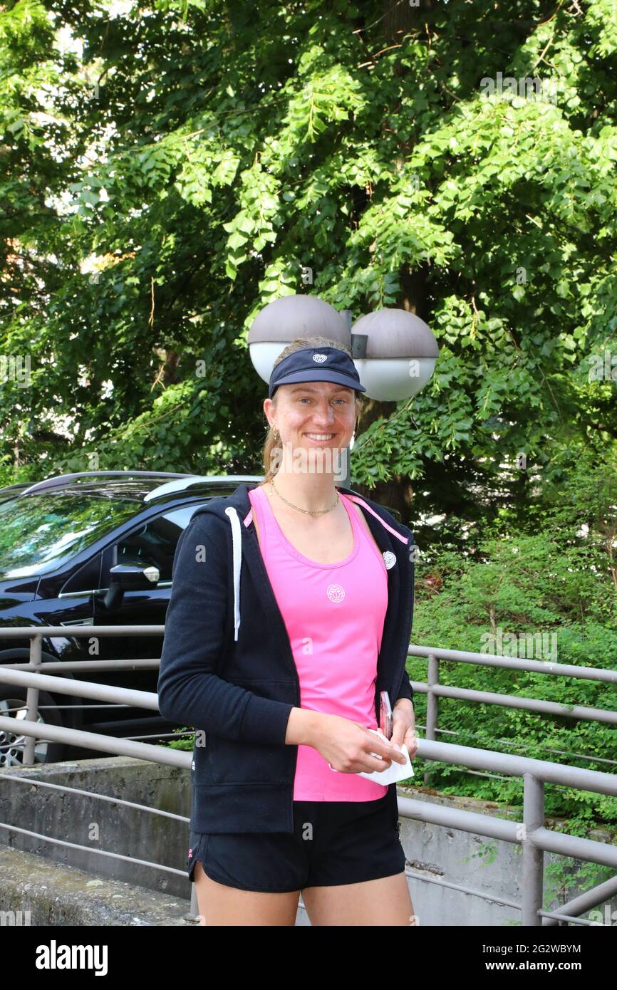 Mona Barthel BEI der Ankunft zur WTA Tour 2021 à Berlin am 10.06.2021 Banque D'Images