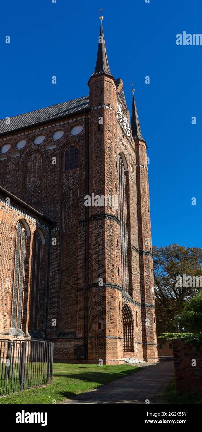 Ville impression près de l'église Saint Georg dans la ville allemande Wismar Banque D'Images