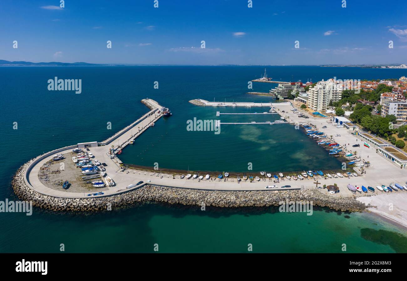 Vue aérienne du port de Pomorie, Bulgarie Banque D'Images