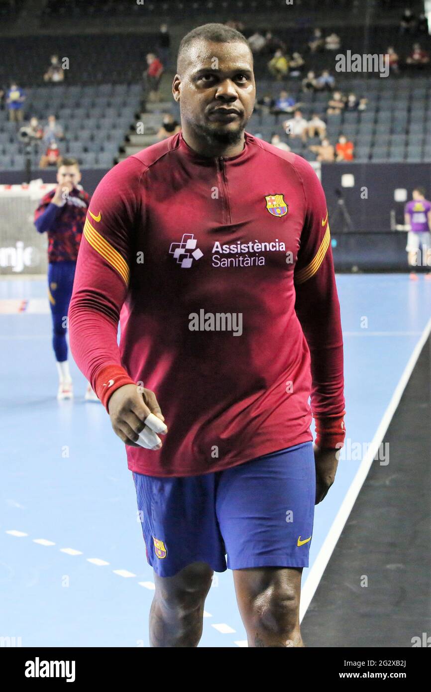 Cedric Sorhaindo du FC Barcelone se réchauffe lors du match de handball de la Ligue des Champions de l'EHF, entre le FC Barcelone et HBC Nantes, le 12 juin 2021 au Lanxess Arena de Cologne, Allemagne - photo Laurent Lairys / panoramique / DPPI Banque D'Images