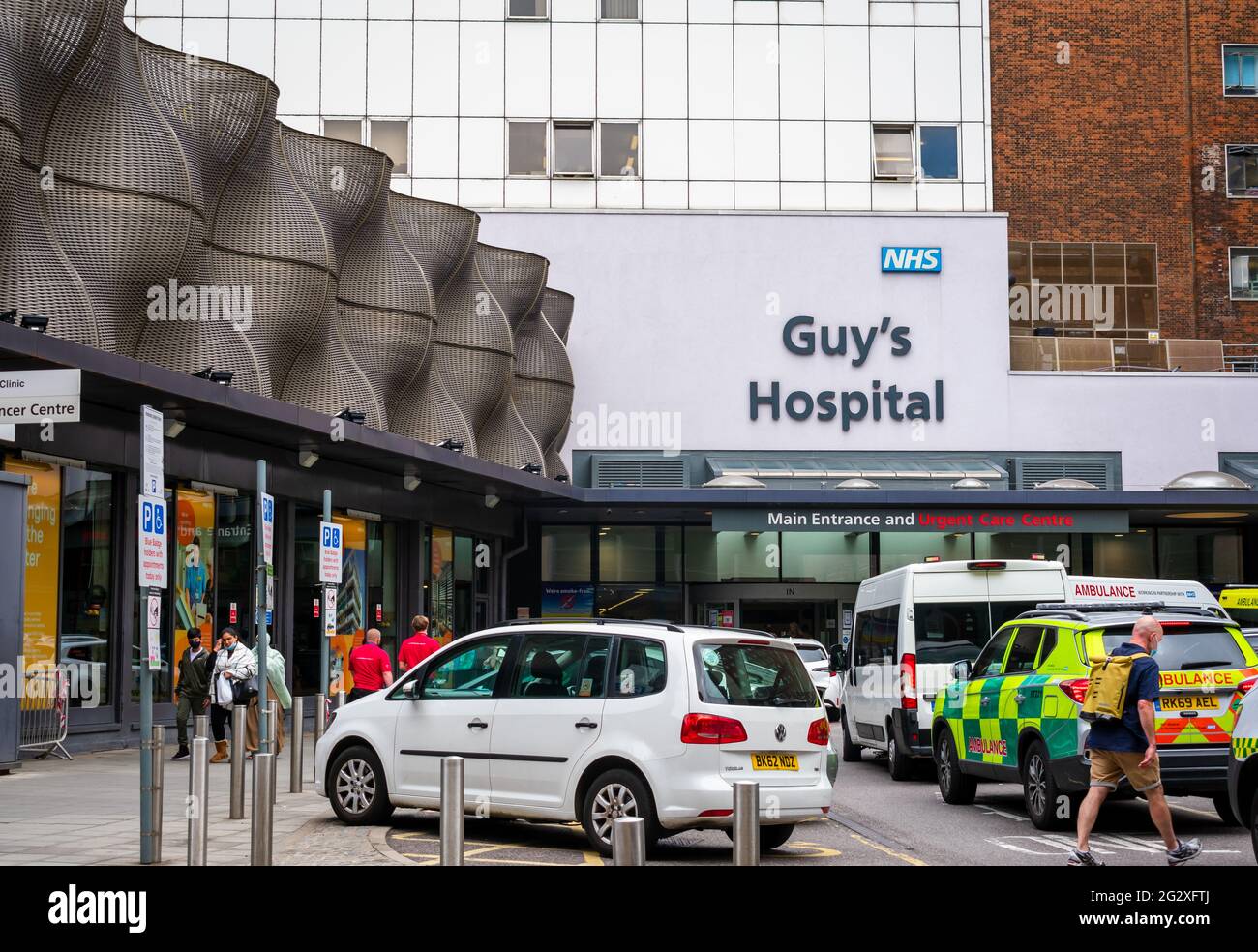 Londres. ROYAUME-UNI- 06.10. 2021. Vue sur la rue de l'hôpital Guy à Southwark, l'un des hôpitaux les plus connus de la capitale. Banque D'Images