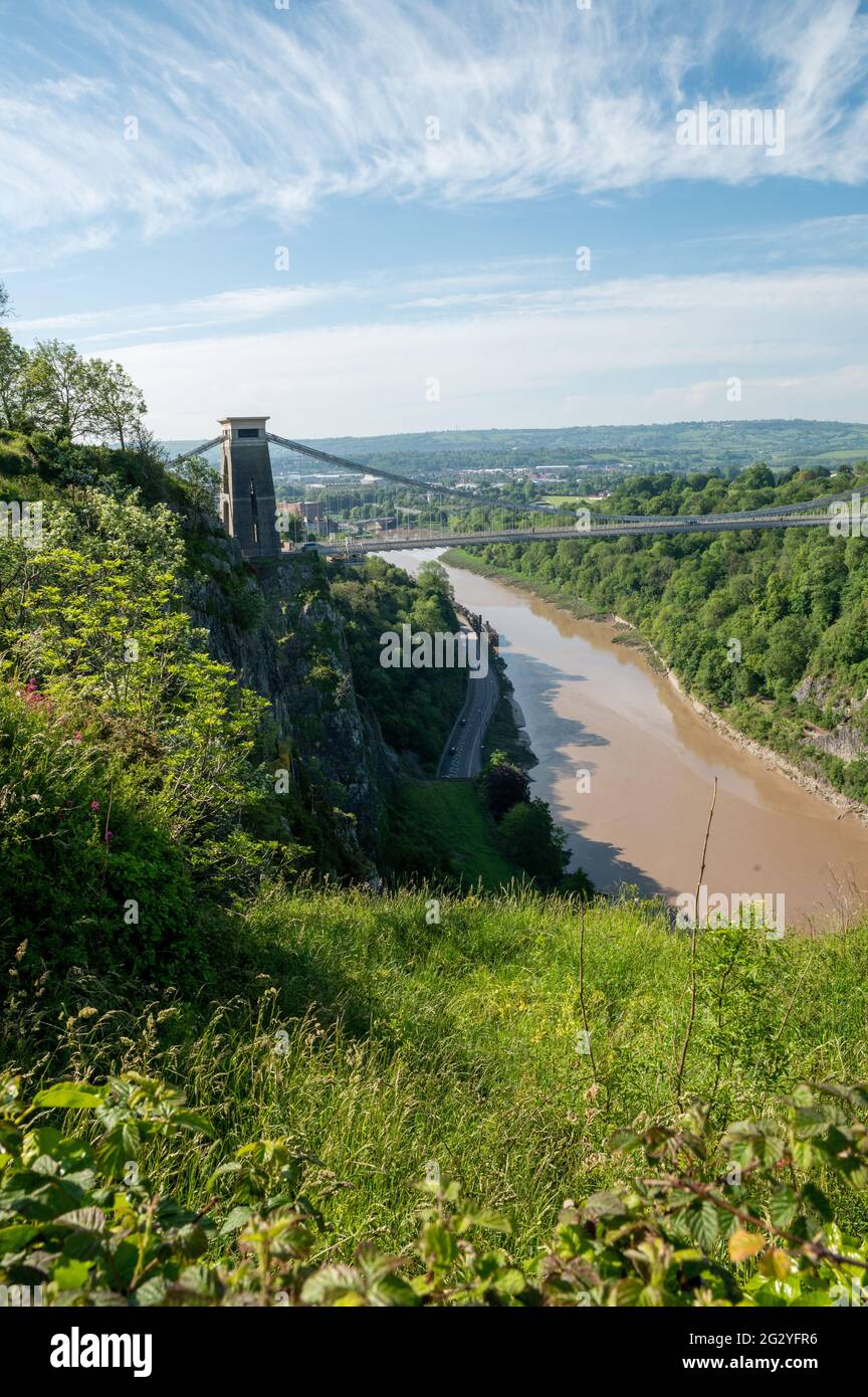 Une image qui capture l'ensemble du pont suspendu Clifton du célèbre Royaume d'Isambard à Bristol Banque D'Images