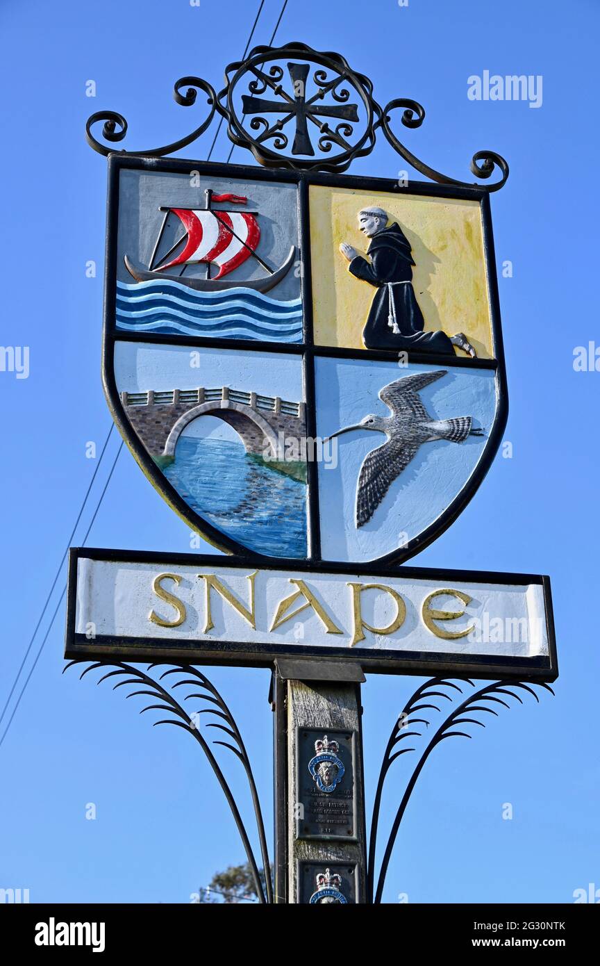 Snape Village Sign, Snape, Suffolk, Royaume-Uni Banque D'Images