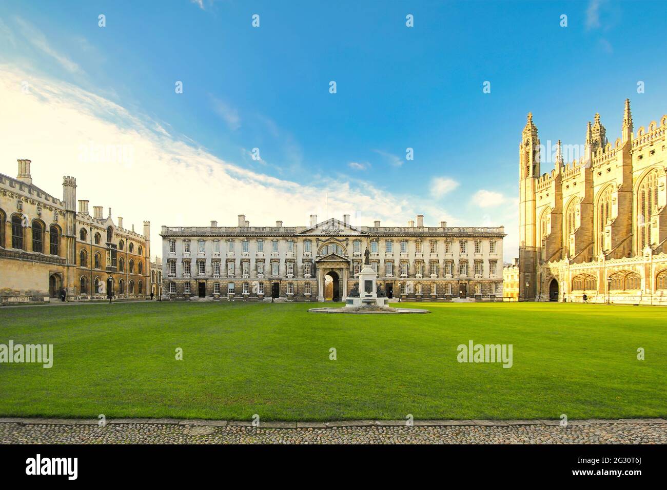 Vue sur une belle architecture du King's College de l'Université de Cambridge en Angleterre. Prise à Cambridge, Royaume-Uni, le 6 décembre 2011 Banque D'Images