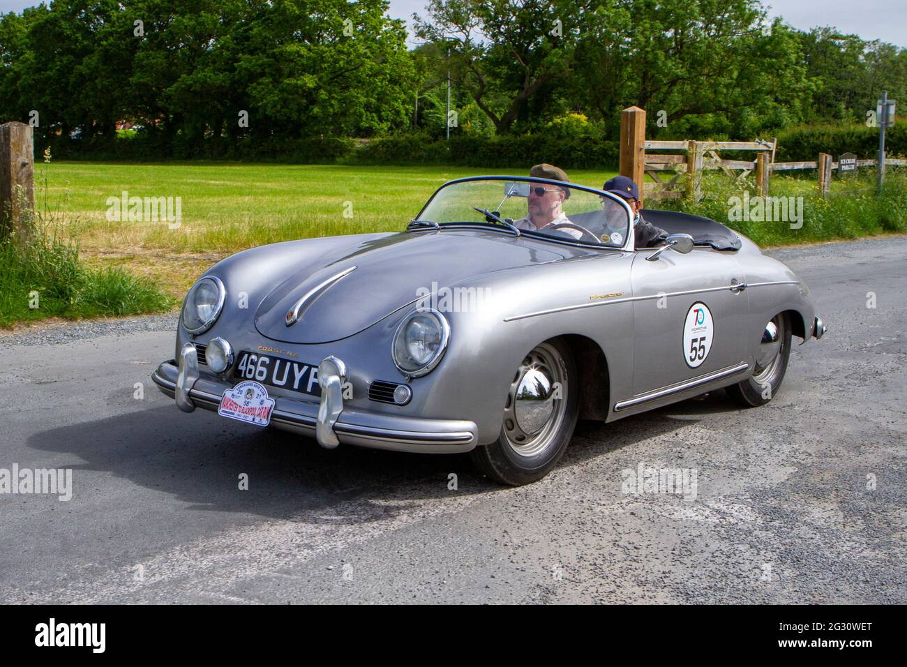 1955 Porsche 356 argent 50 pré UN speedster à la 58e course annuelle de Manchester à Blackpool Vintage & Classic car Run Banque D'Images