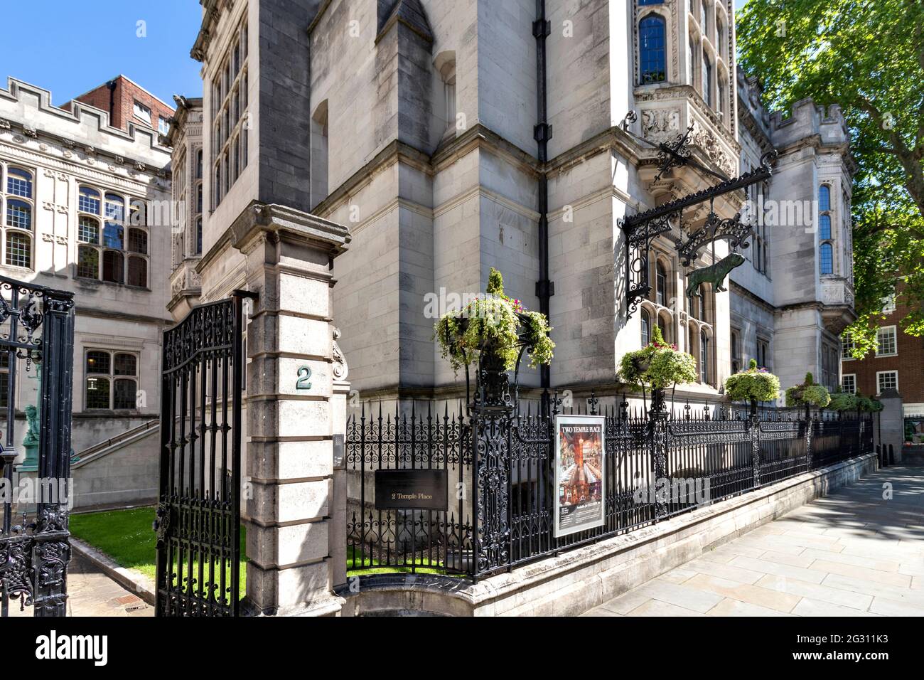 LONDRES ANGLETERRE DEUX TEMPLE PLACE OU ASTOR HOUSE VICTORIA REMBLAI Banque D'Images