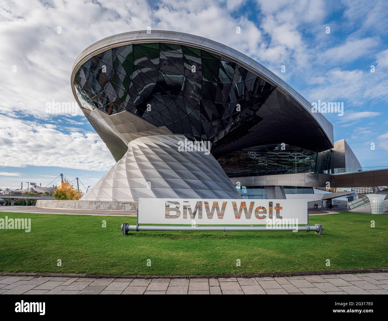 BMW Welt - Munich, Allemagne Banque D'Images