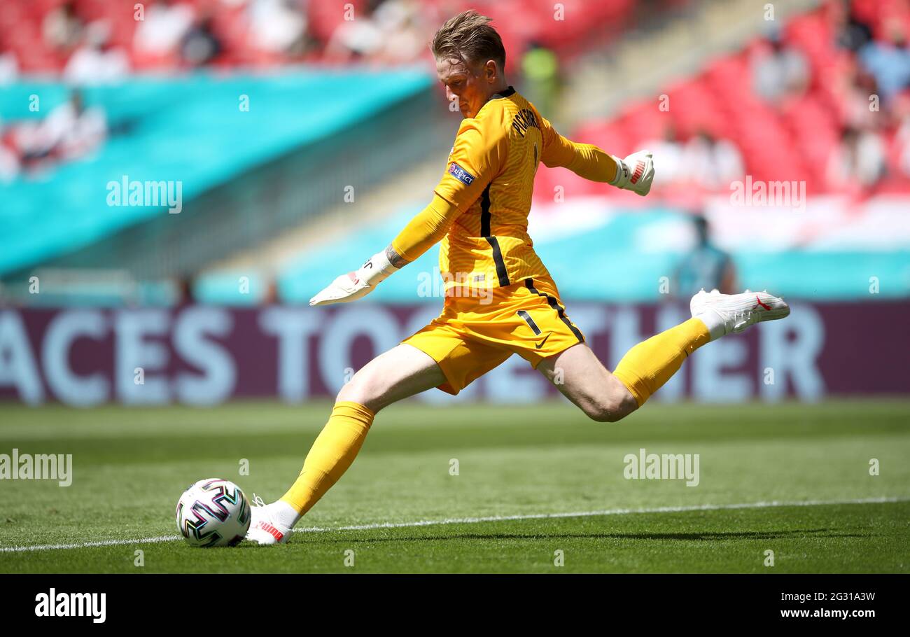 jordan-pickford-euro-2021-banque-de-photographies-et-d-images-haute