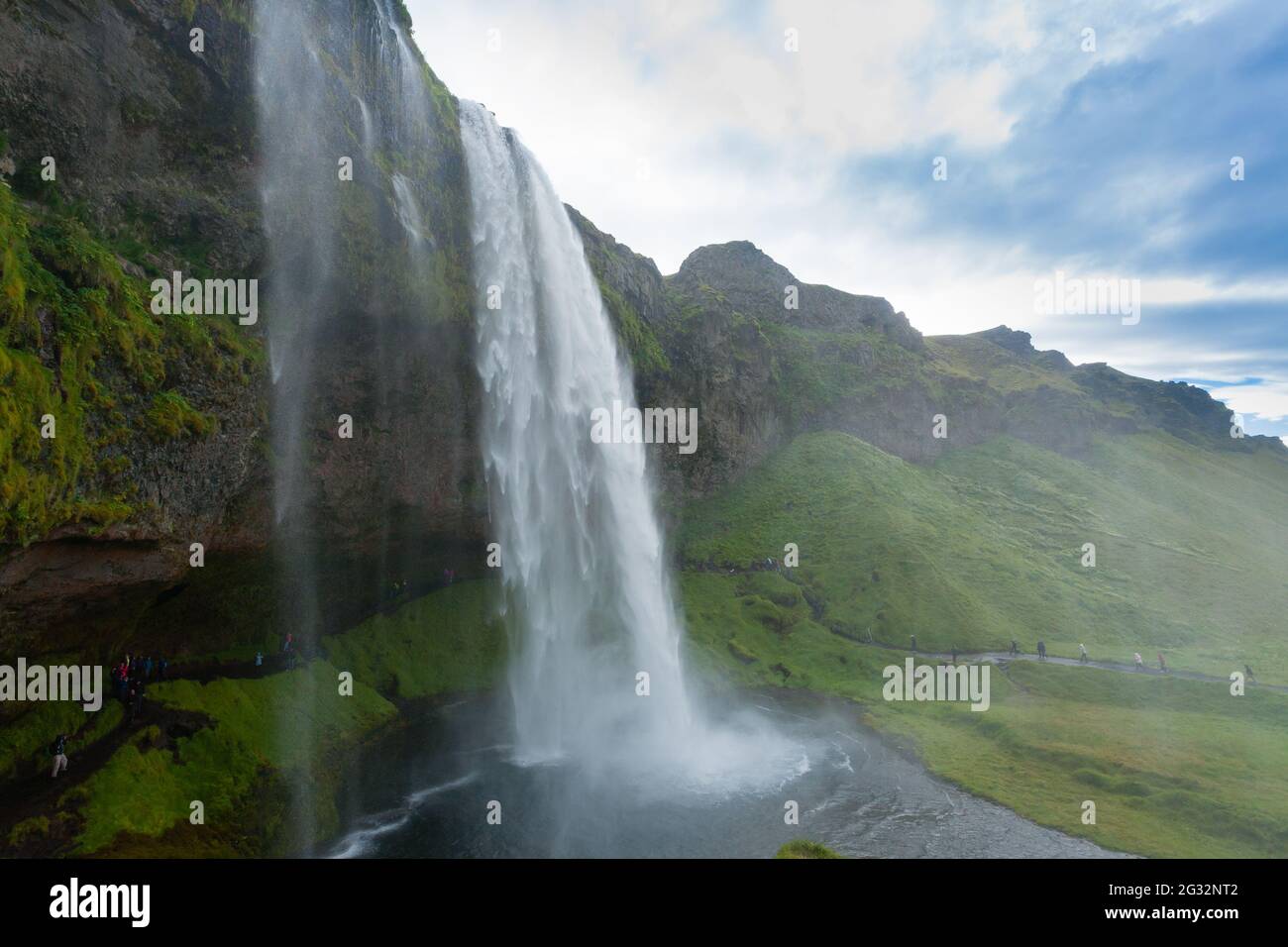 Chutes de Seljalandsfoss en saison d'afficher, de l'Islande. Paysage islandais. Banque D'Images