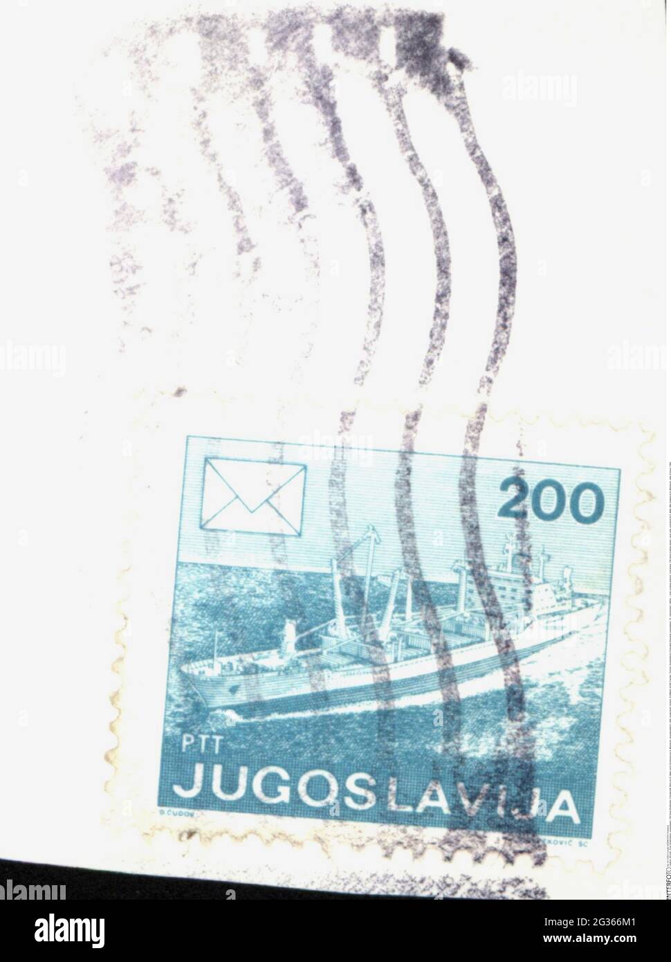Courrier, timbres-poste, Yougoslavie, timbre-poste de 200 dinars, navire de cargaison, DROITS-SUPPLÉMENTAIRES-DÉDOUANEMENT-INFO-NON-DISPONIBLE Banque D'Images