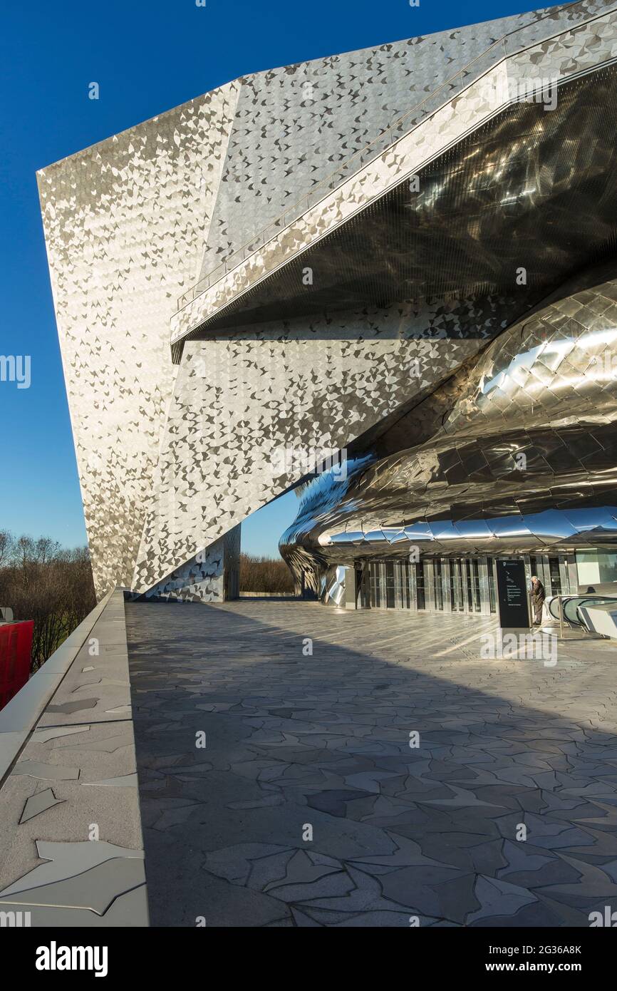 FRANCE PARIS (75) 19 ÈME ARRONDISSEMENT, VILLE DE LA MUSIQUE-PHILHARMONIE DE PARIS, CONSTRUITE PAR L'ARCHITECTE JEAN NOUVEL Banque D'Images