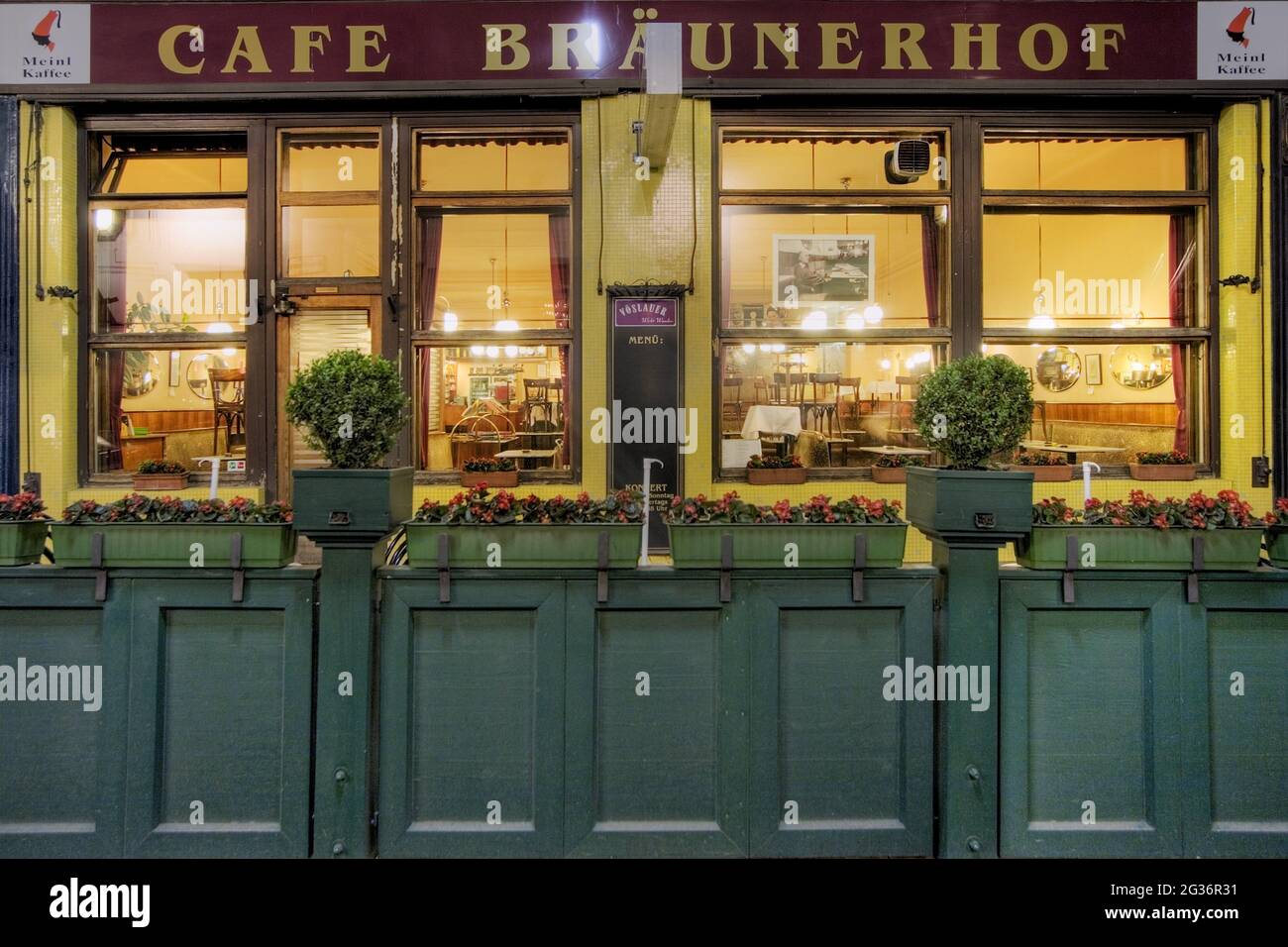 Vider le café de la vieille Vienne, Braeunerhof, Autriche, Vienne Banque D'Images