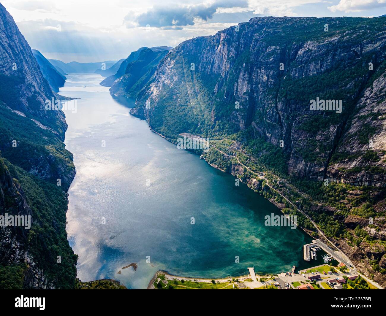 Lysebodn et village de, Lystrefjord, Norvège Banque D'Images