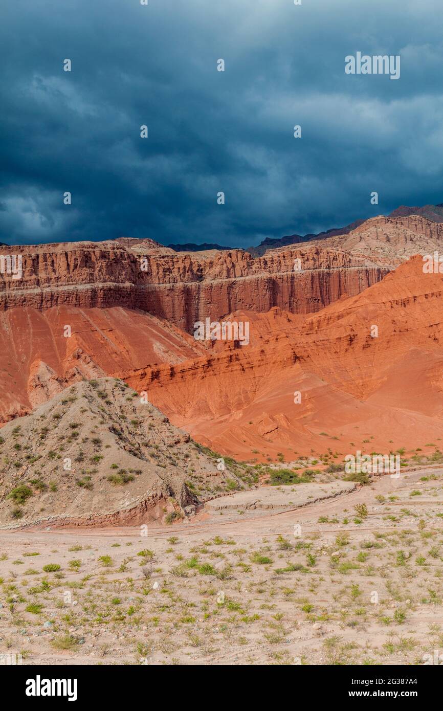 Formations rocheuses colorées à Quebrada de Cafayate, Argentine Banque D'Images