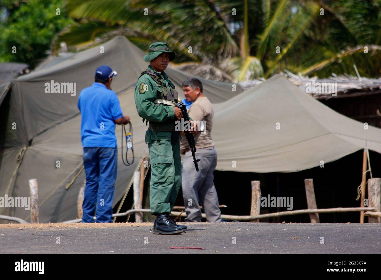 Opérations militaires de l'armée vénézuélienne pour lutter contre les guérilleros colombiens à la frontière. Banque D'Images