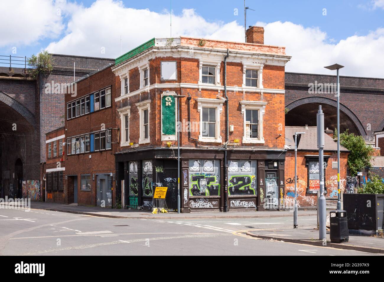 O Reilly S Pub Ferme Et Abandonne A Digbeth Birmingham Royaume Uni 21 Photo Stock Alamy O Reilly S Pub Ferme Et Abandonne A Digbeth Birmingham Royaume Uni 21 Photo Stock Alamy