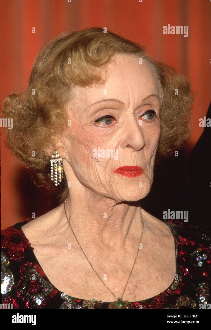 Bette Davis au 43ème Golden Globe Awards le 24 janvier 1986 à l'hôtel Beverly Hilton de Beverly Hills, Californie crédit: Ralph Dominguez/MediaPunch Banque D'Images