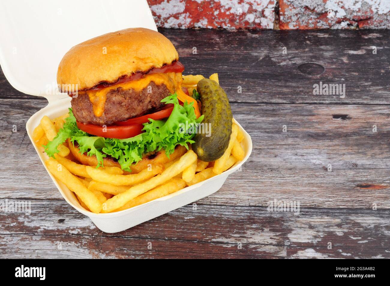 Burger de boeuf au pain brioché Banque de photographies et d’images à