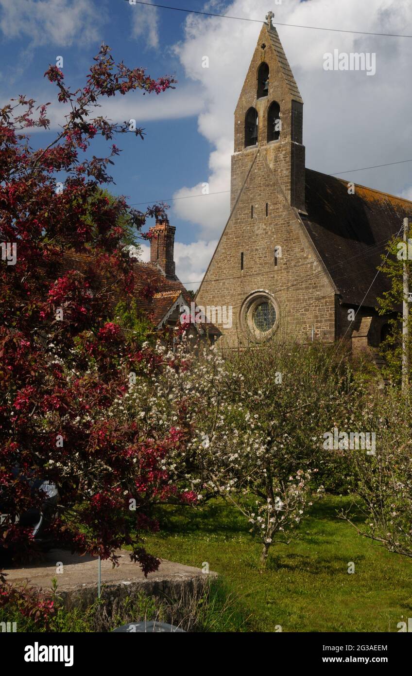 L'église de la Sainte Vierge Marie, SaintJeanBaptiste et tous les