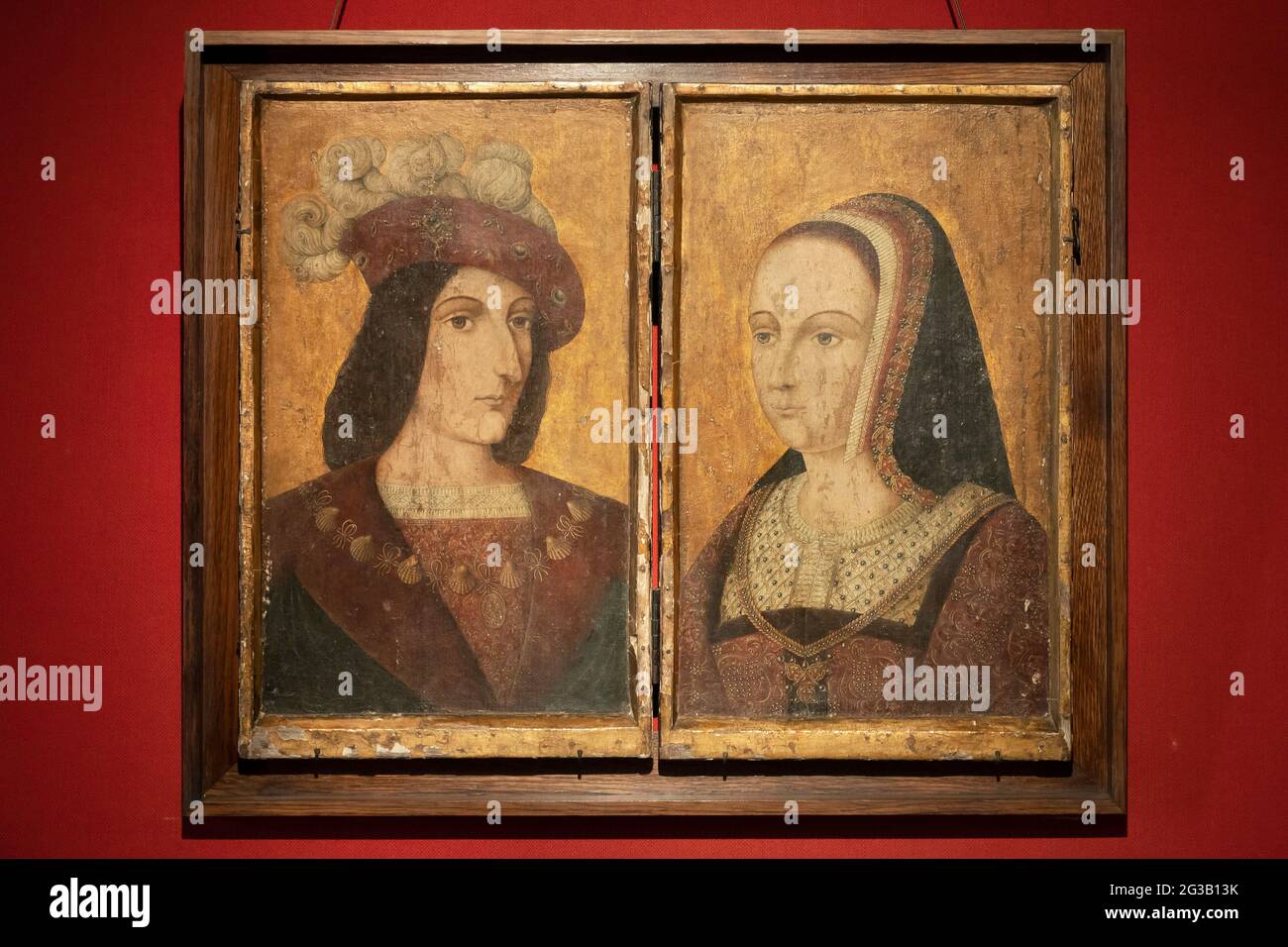 FRANCE - VALLÉE DE LA LOIRE - INDRE ET LOIRE (37) - CHÂTEAU DE LANGEAIS : SALLE DE LA DEVISE. PORTRAITS DE CHARLES VIII (1470 - 1498) ET D'ANNE DE BRETAGNE (1 Banque D'Images