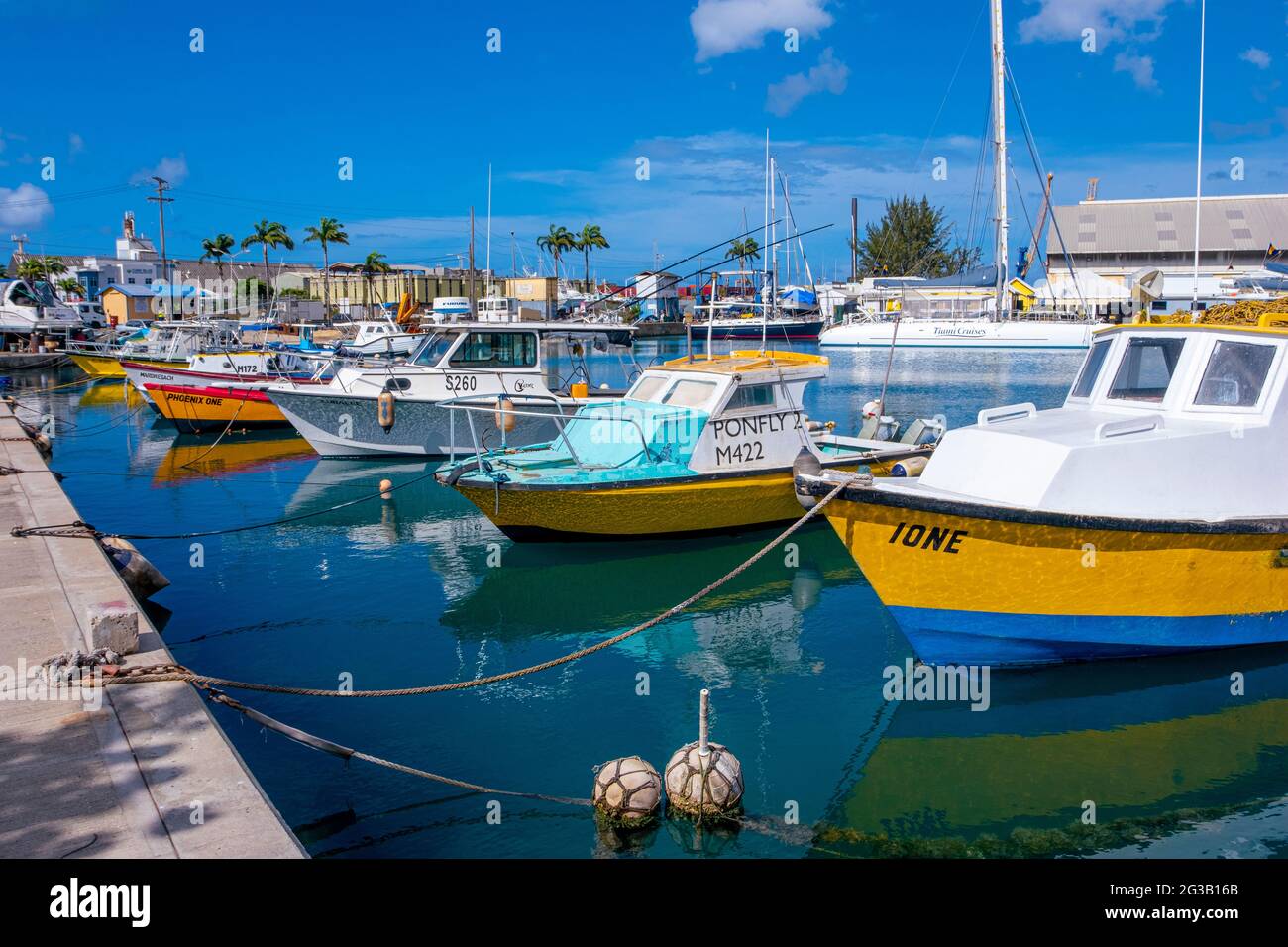 Bateaux de pêche de la Barbade Banque D'Images