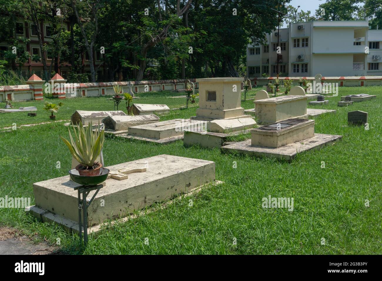 Howrah,Bengale-Occidental,Inde- 22nd avril 2019 : cimetière historique de l'Institut indien des sciences et technologies de l'ingénierie, IIEST, B.E.College. Banque D'Images