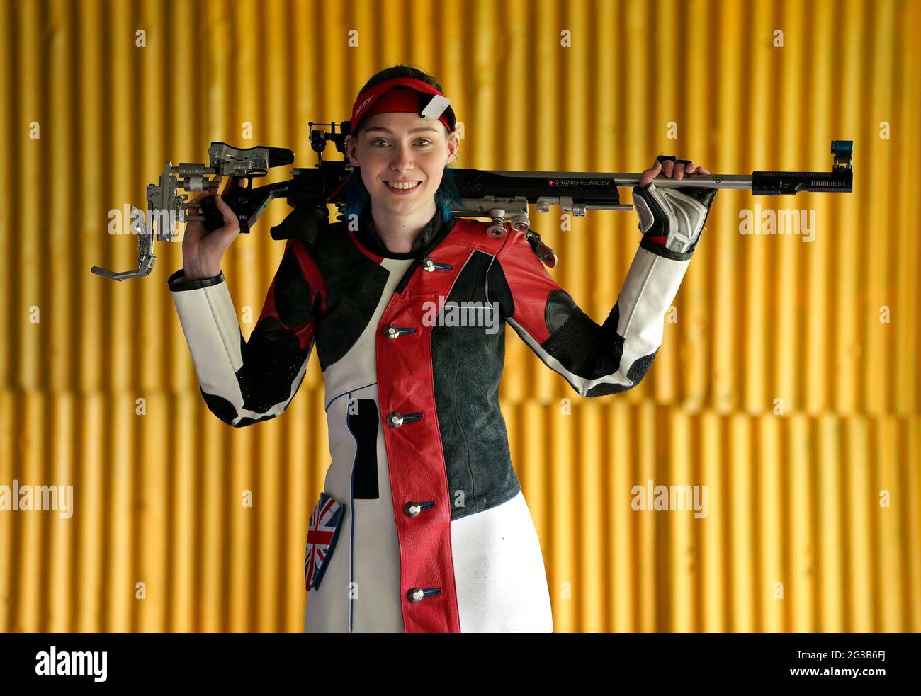 Seonaid McIntosh lors d'une séance photo pour les Jeux Olympiques de Tokyo en 2020 à son stand de tir à Alloa, en Écosse. Date de la photo: Mardi 15 juin 2021. Banque D'Images