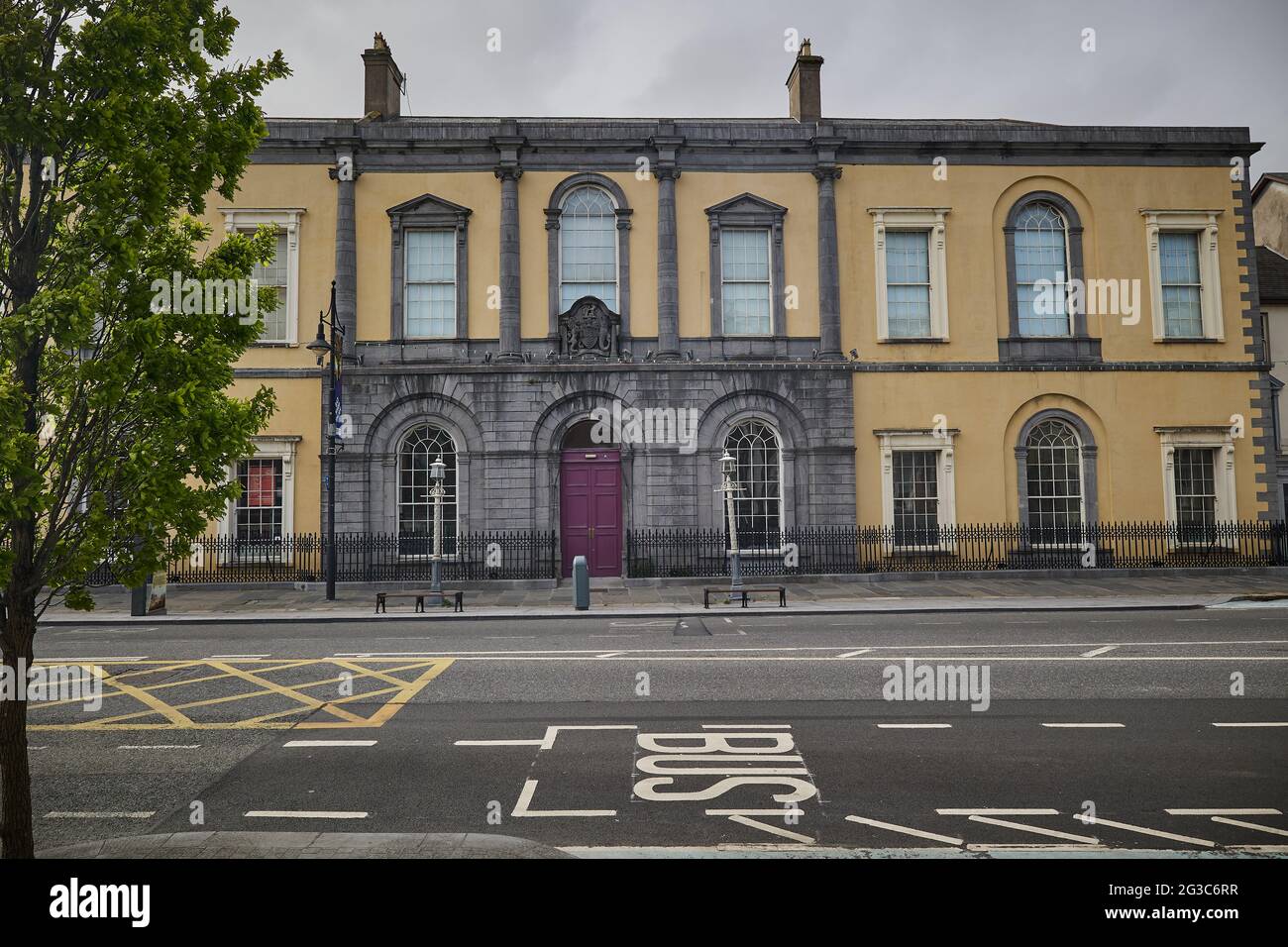 WATERFORD - IRLANDE - 21-2021 MAI vue de l'hôtel de ville de Waterford Banque D'Images