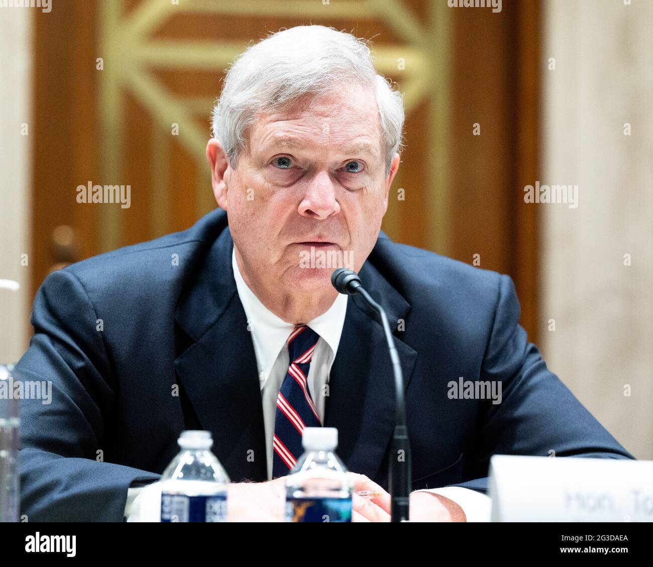 Washington, États-Unis. 15 juin 2021. Le secrétaire américain à l'Agriculture, Tom Vilsack, prend la parole à l'audience du Comité des crédits du Sénat. Crédit : SOPA Images Limited/Alamy Live News Banque D'Images