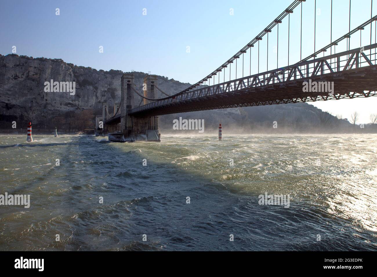 FRANCE. ARDECHE (07) VIVIERS PONT DU ROBINET, LE RHÔNE Banque D'Images