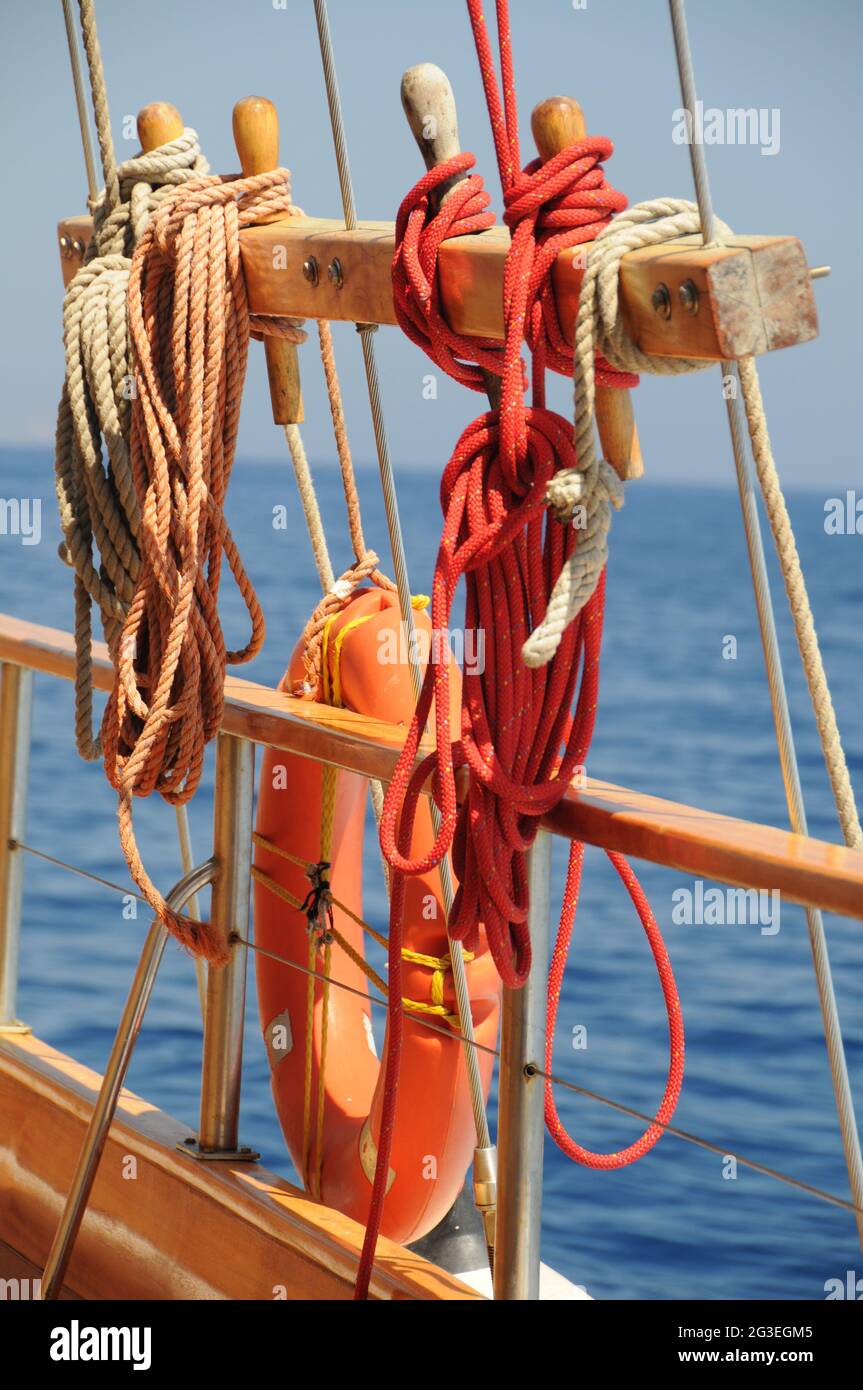 Thème maritime - cordes de bateau à voile Banque D'Images