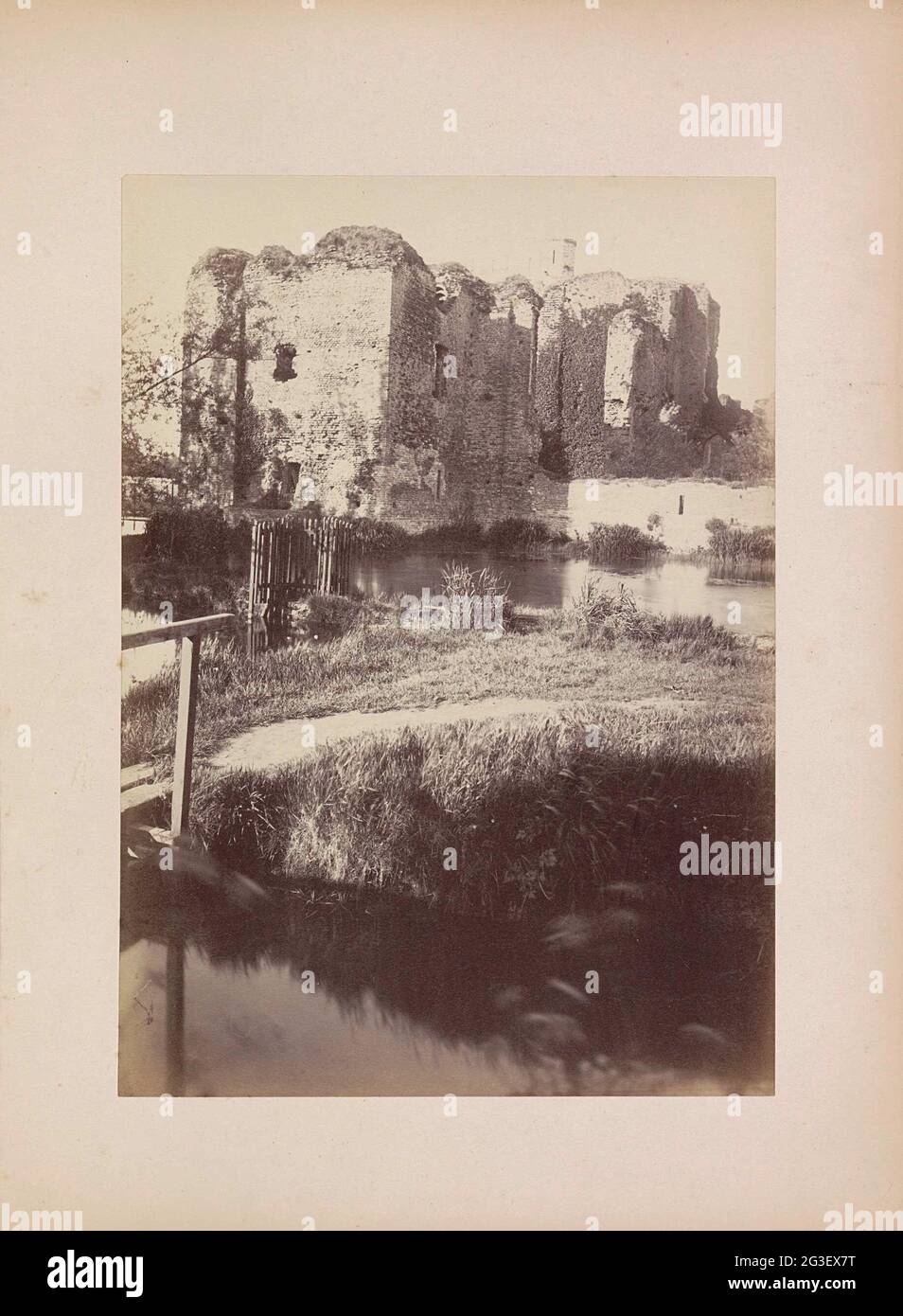 Ruine du château de Brederode à Santpoort; Brederode (Château de) / Amsterdam (Hollande.. Banque D'Images