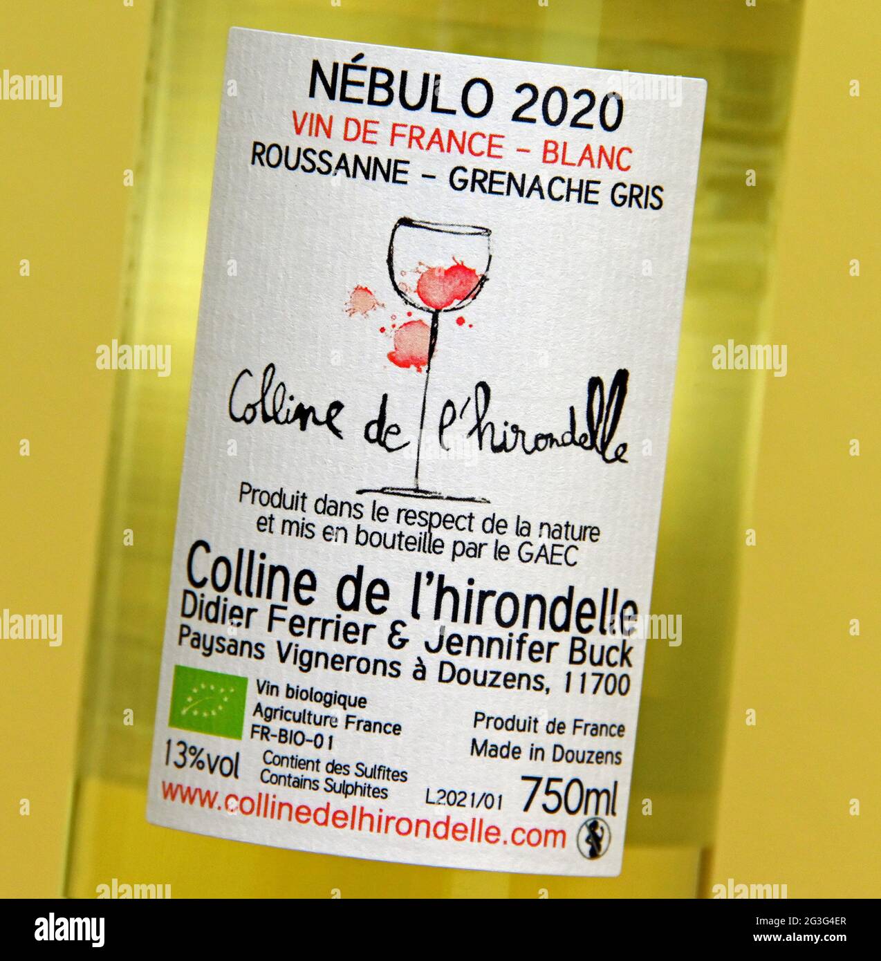 Étiquette de vin. Nebulo 2020. Colline de l'hirondelle. Vin de France-blanc. Roussanne-Grenache gris. Didier Ferrier et Jennifer Buck. Banque D'Images